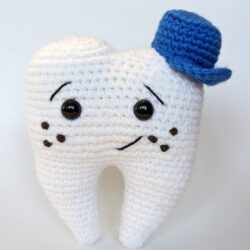 Patron au crochet : Flossie, l'ami de la Fée des dents